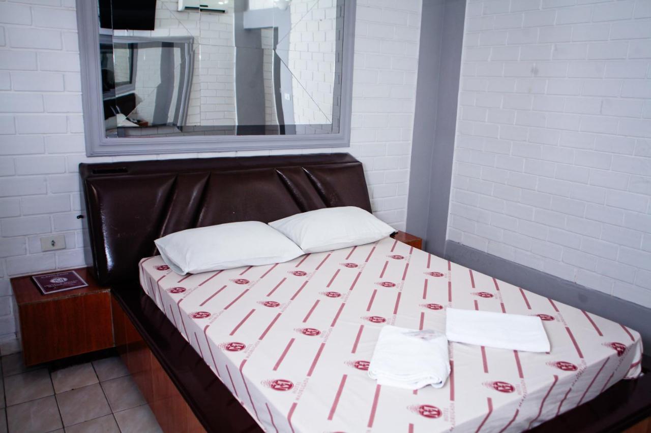 Hotel E Motel Madrugada Itu Zewnętrze zdjęcie