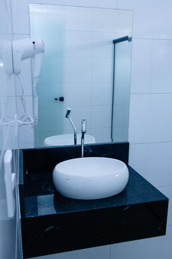 Hotel E Motel Madrugada Itu Zewnętrze zdjęcie