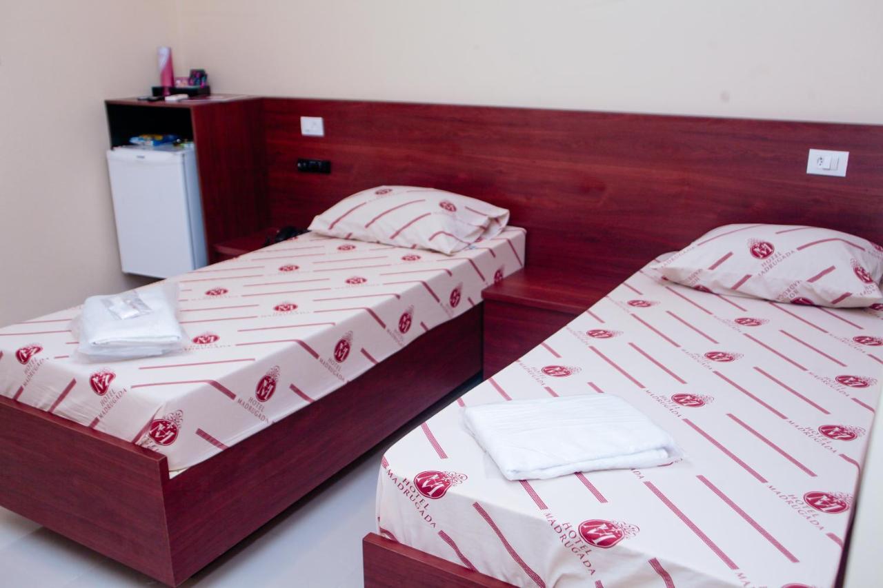 Hotel E Motel Madrugada Itu Zewnętrze zdjęcie