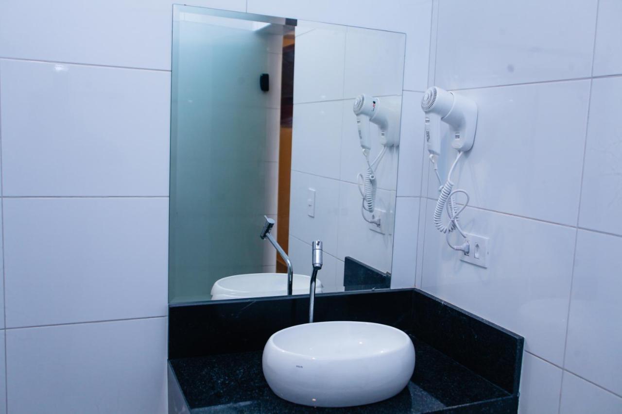 Hotel E Motel Madrugada Itu Zewnętrze zdjęcie